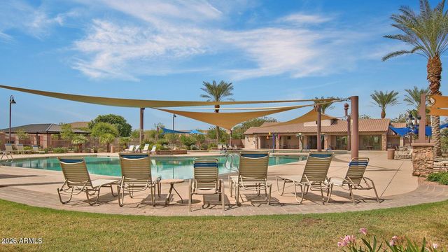 1490 W Smoke Tree Avenue, Queen Creek, AZ 85140