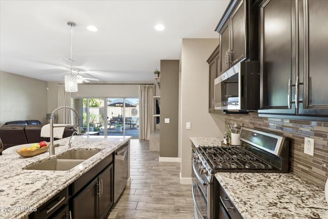 1490 W Smoke Tree Avenue, Queen Creek, AZ 85140