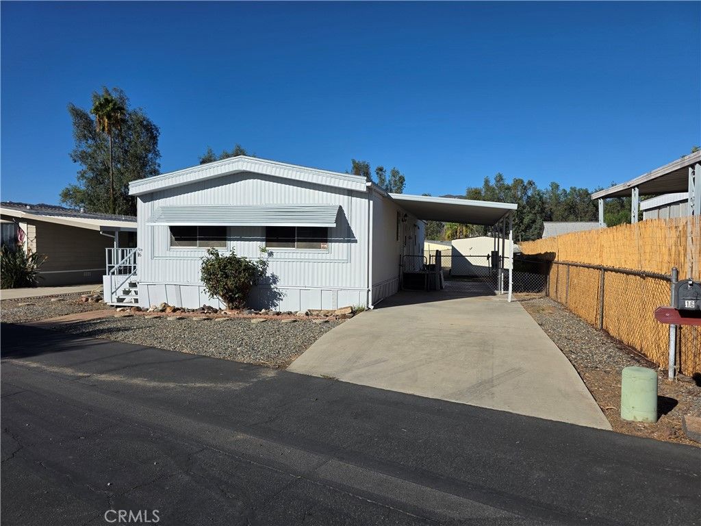 21601 Canyon Drive 16, Wildomar, CA 92595 — photo 2