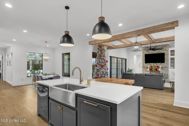 210 Disciple Drive, Brandon, MS 39047