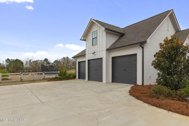 210 Disciple Drive, Brandon, MS 39047