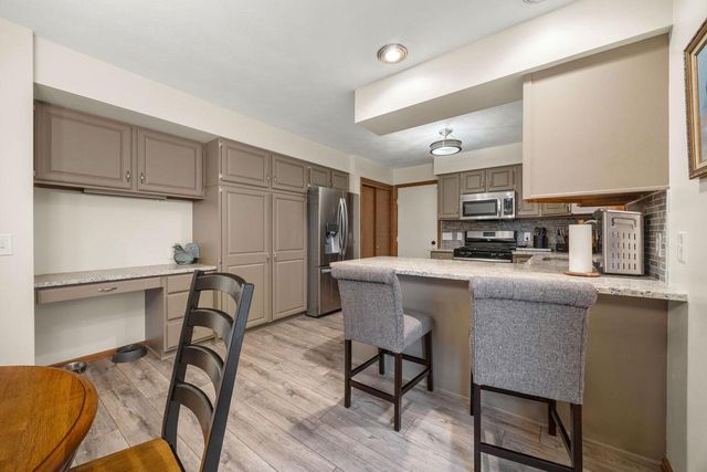 638 Cambridge Drive, Janesville, WI 53548