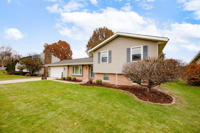 638 Cambridge Drive, Janesville, WI 53548