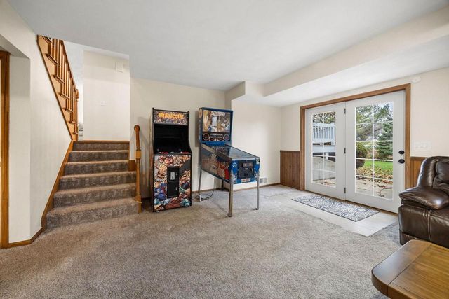 638 Cambridge Drive, Janesville, WI 53548