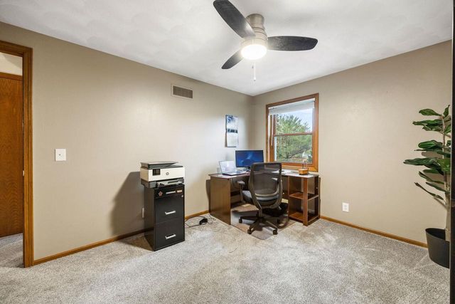 638 Cambridge Drive, Janesville, WI 53548