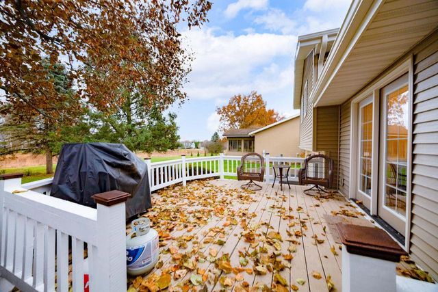 638 Cambridge Drive, Janesville, WI 53548