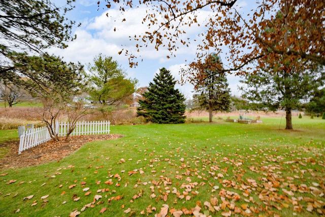 638 Cambridge Drive, Janesville, WI 53548