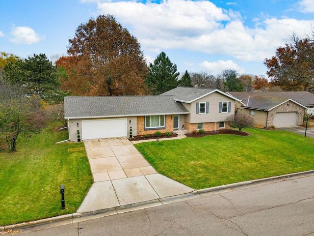 638 Cambridge Drive, Janesville, WI 53548