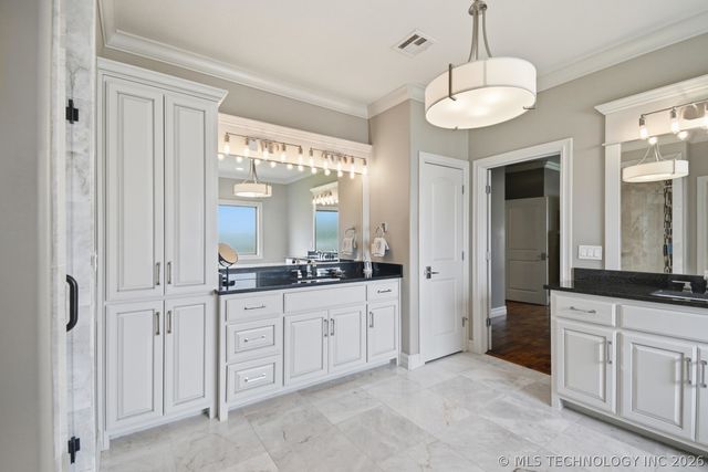 6325 E 110th Street, Tulsa, OK 74137