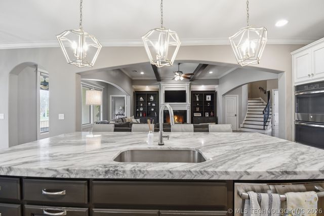 6325 E 110th Street, Tulsa, OK 74137