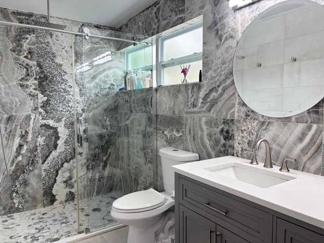 330 Sandalwood Lane, Boca Raton, FL 33487