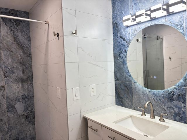 330 Sandalwood Lane, Boca Raton, FL 33487