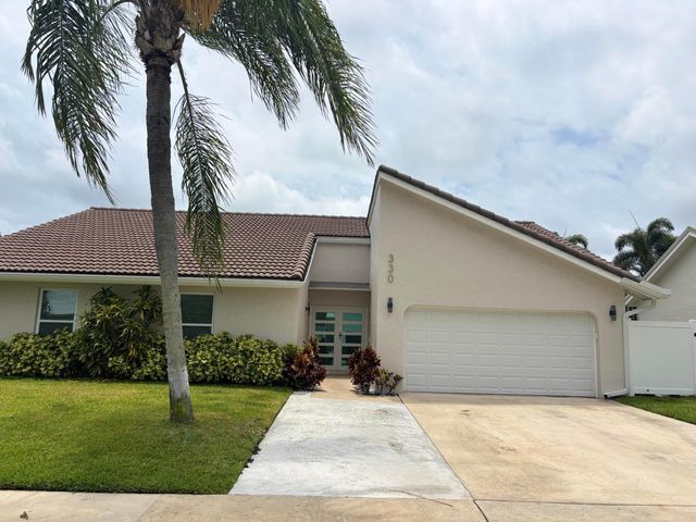 330 Sandalwood Lane, Boca Raton, FL 33487