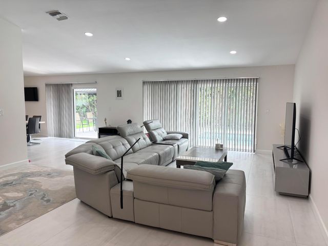 330 Sandalwood Lane, Boca Raton, FL 33487