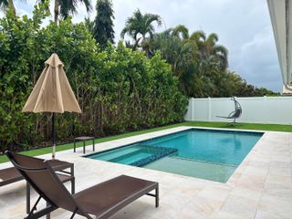330 Sandalwood Lane, Boca Raton, FL 33487