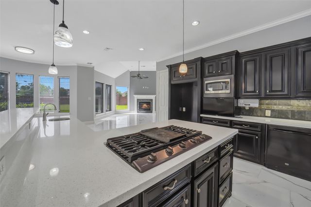 13734 Vinery Lane, Cypress, TX 77429