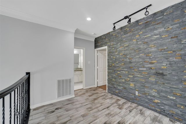 13734 Vinery Lane, Cypress, TX 77429