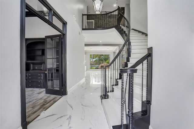 13734 Vinery Lane, Cypress, TX 77429