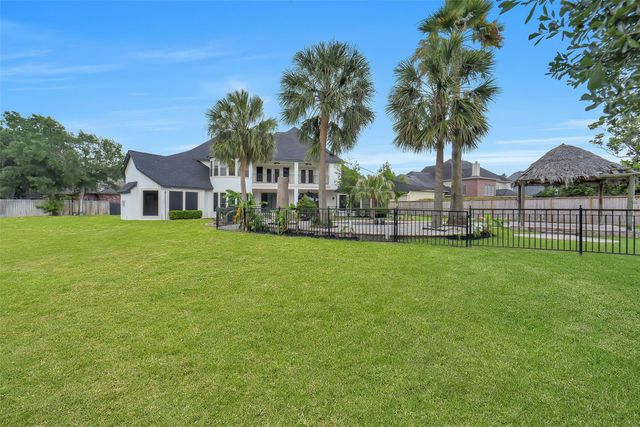 13734 Vinery Lane, Cypress, TX 77429
