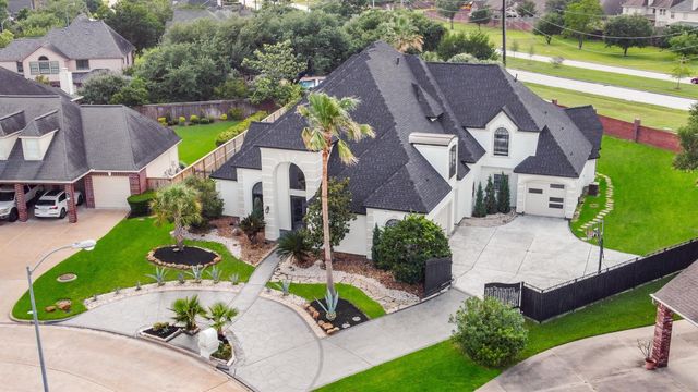 13734 Vinery Lane, Cypress, TX 77429