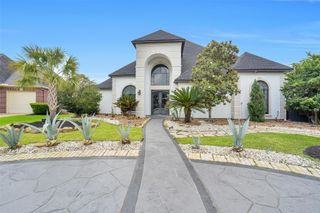 13734 Vinery Lane, Cypress, TX 77429