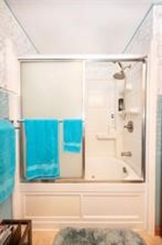 1075 Streets Run Road, Baldwin Boro, PA 15236