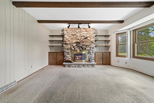 4217 Harvest LANE, Racine, WI 53402