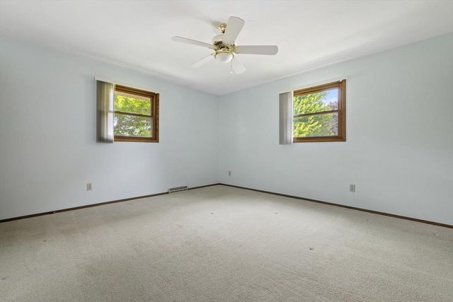 4217 Harvest LANE, Racine, WI 53402