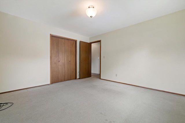 4217 Harvest LANE, Racine, WI 53402