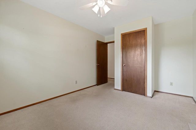 4217 Harvest LANE, Racine, WI 53402