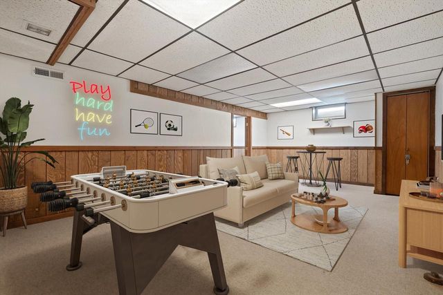 4217 Harvest LANE, Racine, WI 53402
