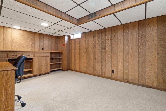 4217 Harvest LANE, Racine, WI 53402