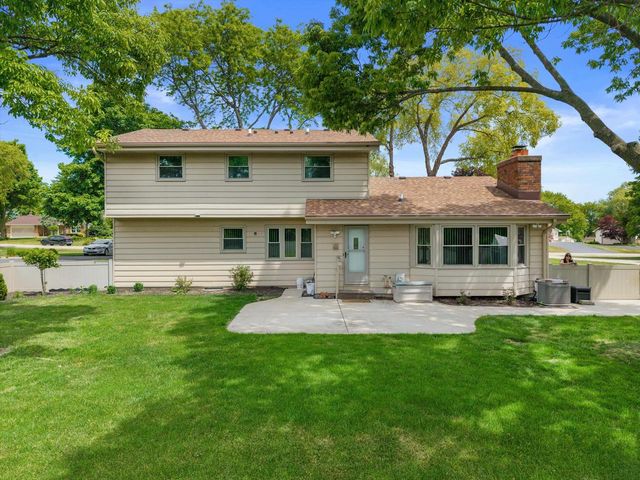 4217 Harvest LANE, Racine, WI 53402