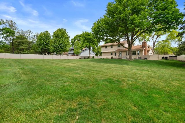 4217 Harvest LANE, Racine, WI 53402