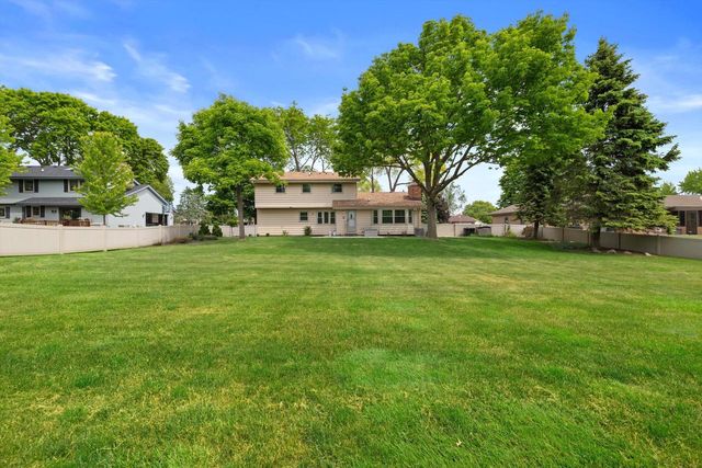 4217 Harvest LANE, Racine, WI 53402