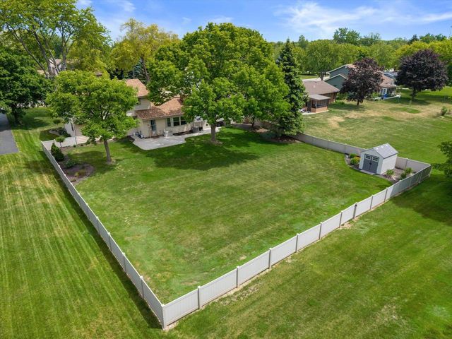 4217 Harvest LANE, Racine, WI 53402
