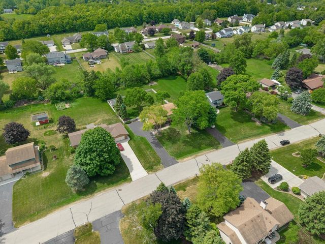 4217 Harvest LANE, Racine, WI 53402
