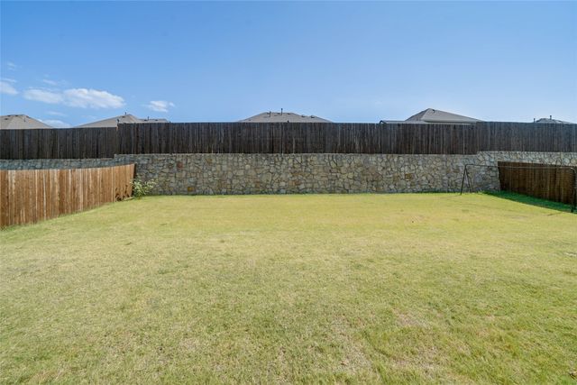 727 Stearman Lane, Fate, TX 75087