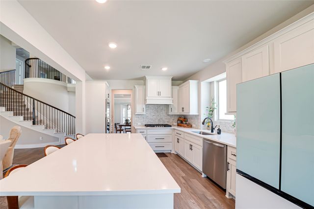 727 Stearman Lane, Fate, TX 75087