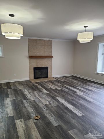 3910 Langley Ave, Pensacola, FL 32504