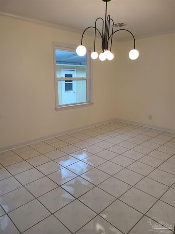 3910 Langley Ave, Pensacola, FL 32504