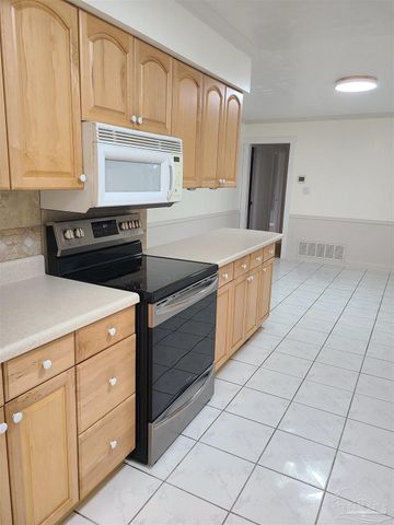 3910 Langley Ave, Pensacola, FL 32504