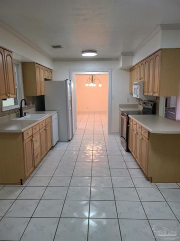 3910 Langley Ave, Pensacola, FL 32504