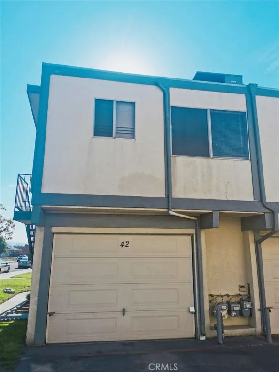 2350 Osbun Road 42, San Bernardino, CA 92404