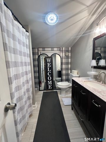 1 Dean Drive, Wallingford, CT 06492