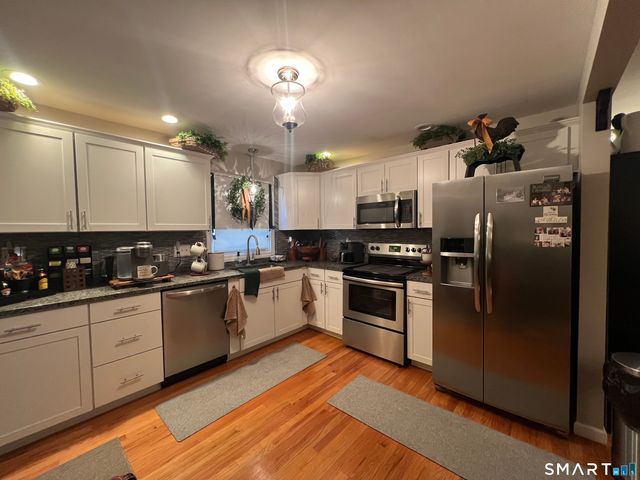 1 Dean Drive, Wallingford, CT 06492