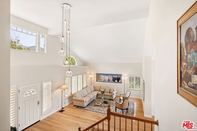 1098 Antelope Place, Newbury Park (thousand Oaks), CA 91320