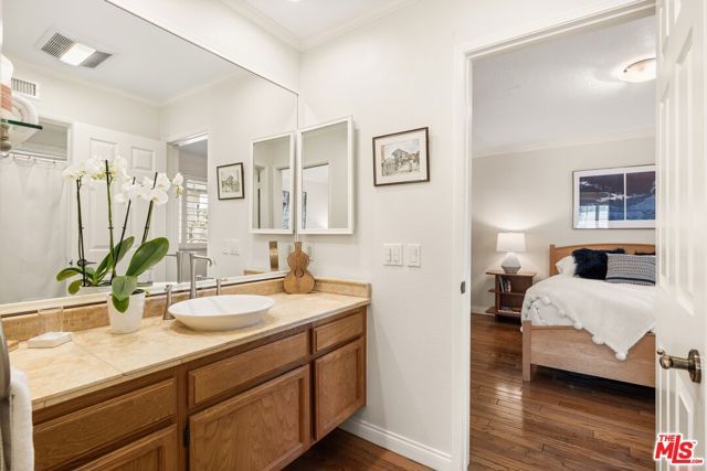 1098 Antelope Place, Newbury Park (thousand Oaks), CA 91320