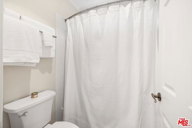 1098 Antelope Place, Newbury Park (thousand Oaks), CA 91320