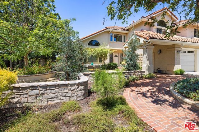 1098 Antelope Place, Newbury Park (thousand Oaks), CA 91320